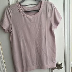 Lululemon Swiftly short sleeve T-shirt